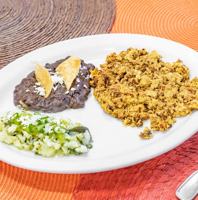 Huevos Con Chorizo.